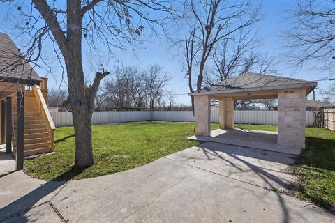 A home in Cleburne