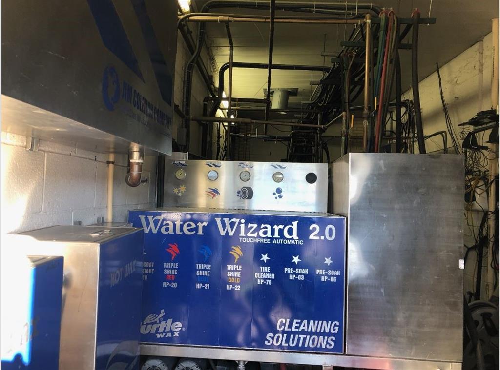 2784 Macarthur Boulevard