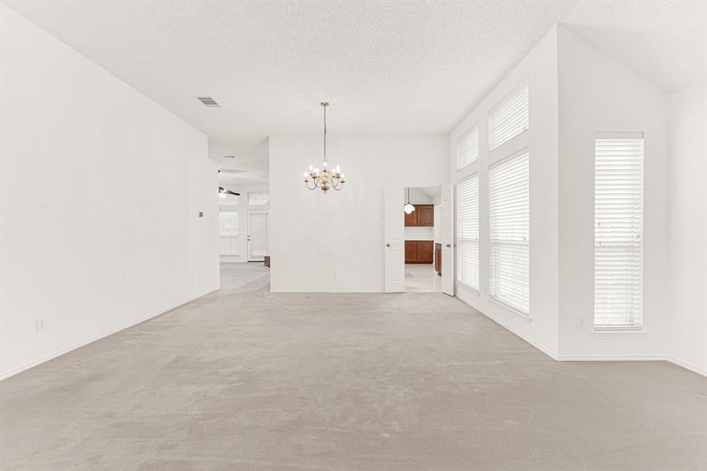 3211 Saint Pierre