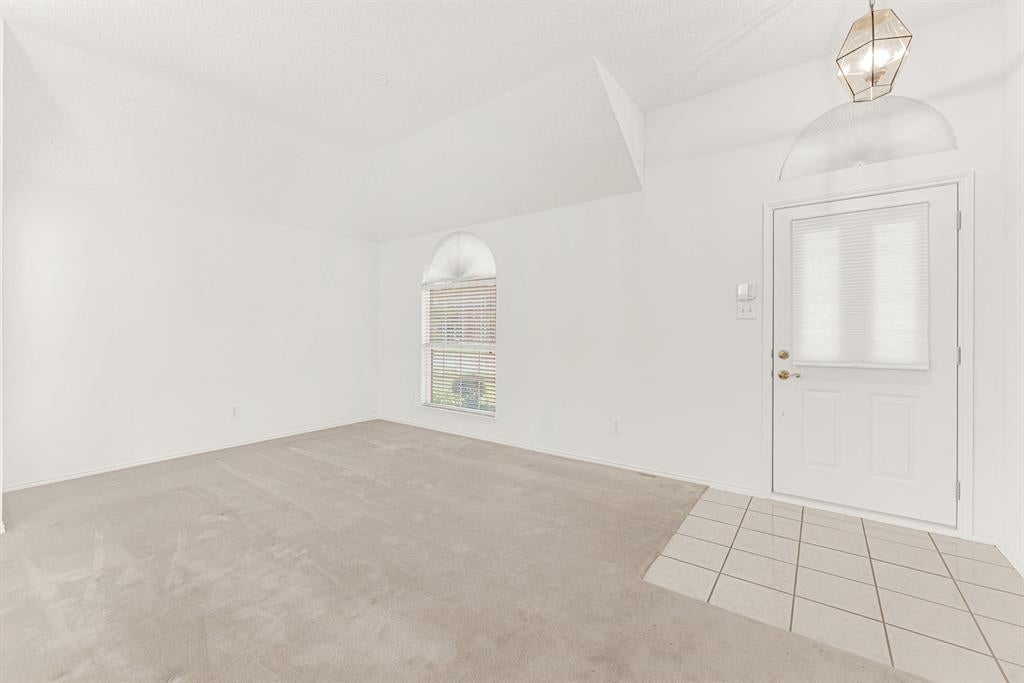 3211 Saint Pierre