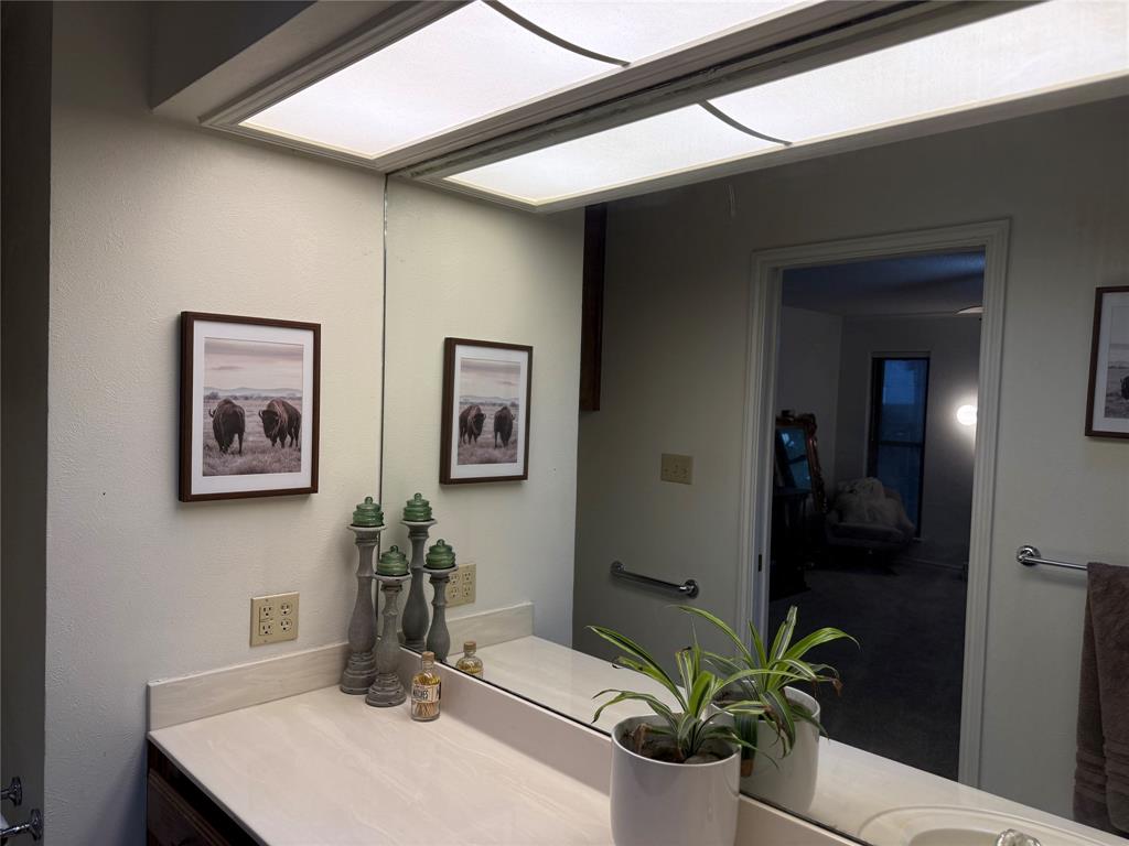 S & B N - Residential