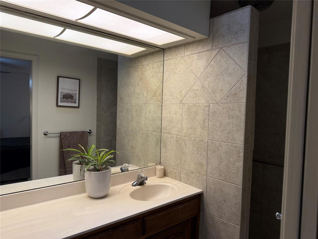 S & B N - Residential