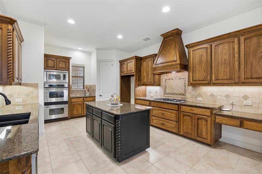 2610 Stonybrook Drive