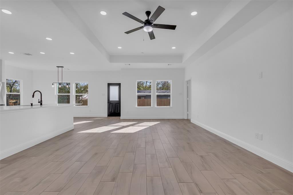 6210 Mesquite Tree St.