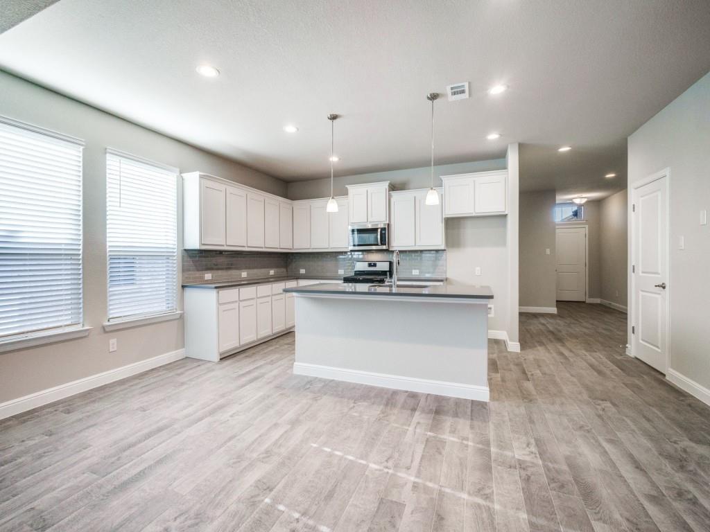 Fort Worth, Texas 76247, United States, 4 Bedrooms Bedrooms, ,2 BathroomsBathrooms,Residential,Active,132597