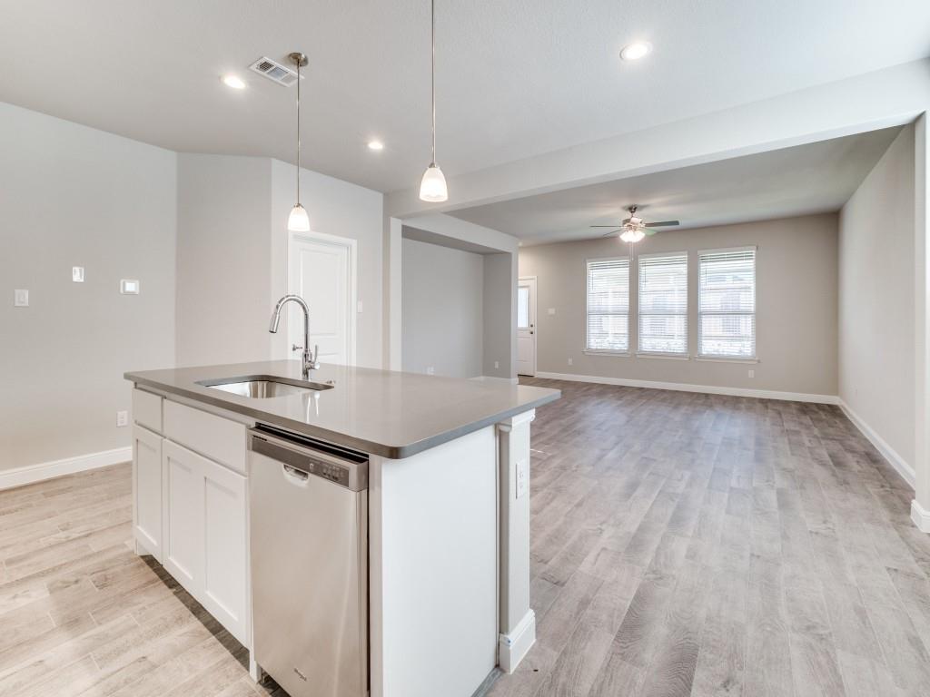 Fort Worth, Texas 76247, United States, 4 Bedrooms Bedrooms, ,2 BathroomsBathrooms,Residential,Active,132597