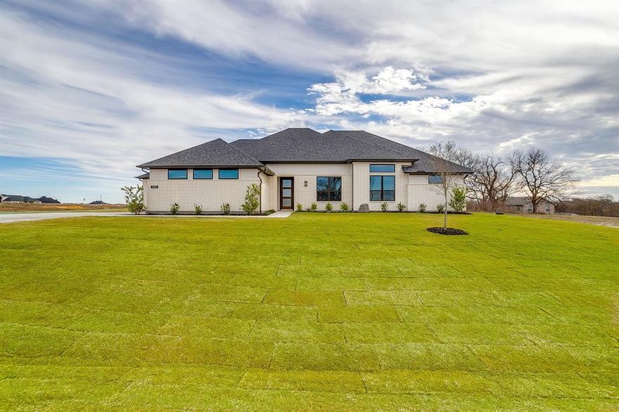 *Price is contingent upon using builders preferred lender* - This 3,176 sq. ft. home offers 4 bedrooms, 3 bathrooms, a private study, and a handy mudroom. A spacious family area and gourmet kitchen create the perfect place for gathering, cooking, and making memories together.