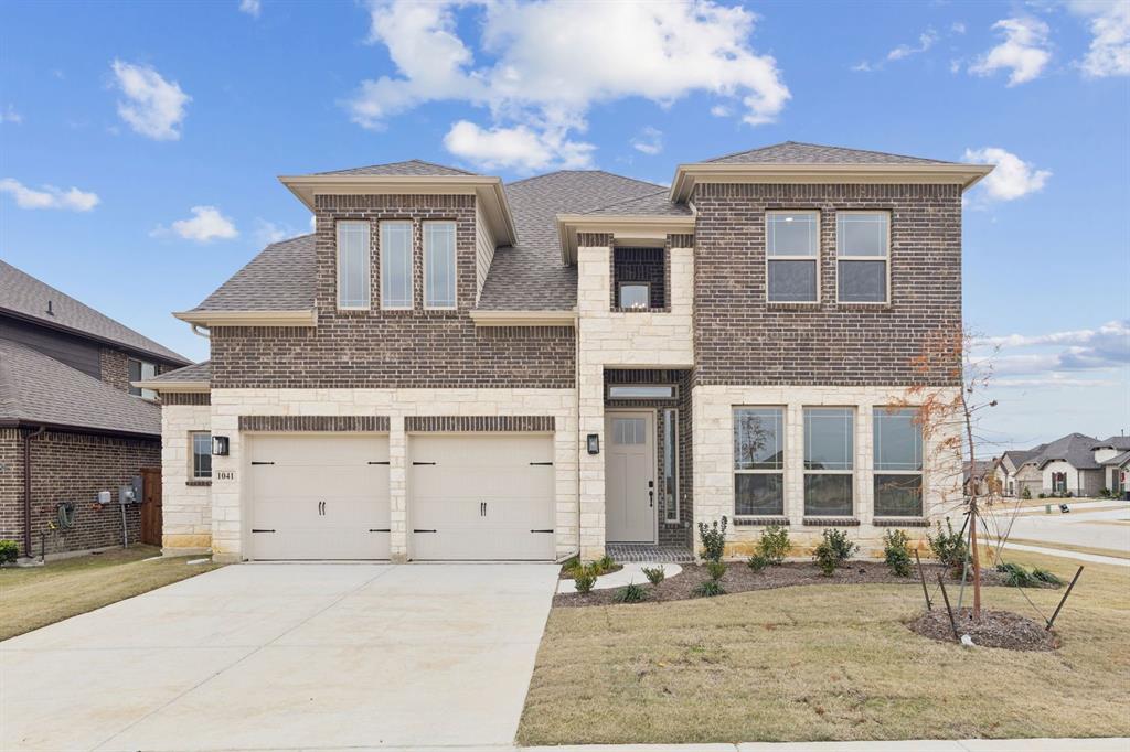 1041 Moss Grove Trail