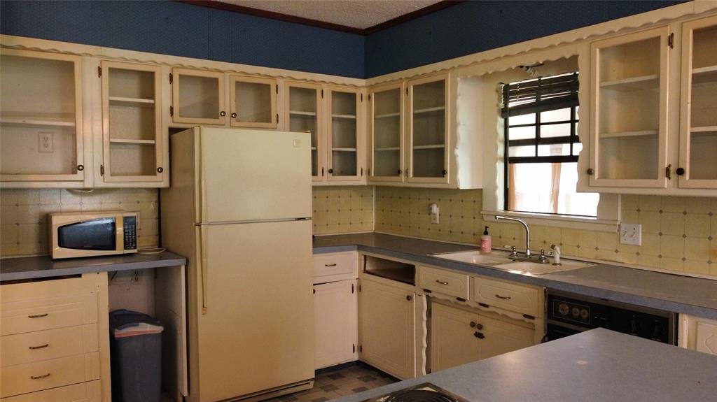 Young William - Residential