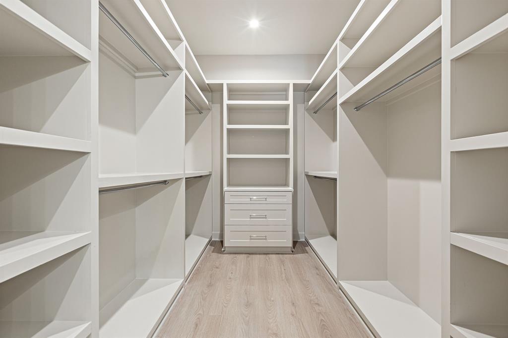 Mansfield R A - Residential