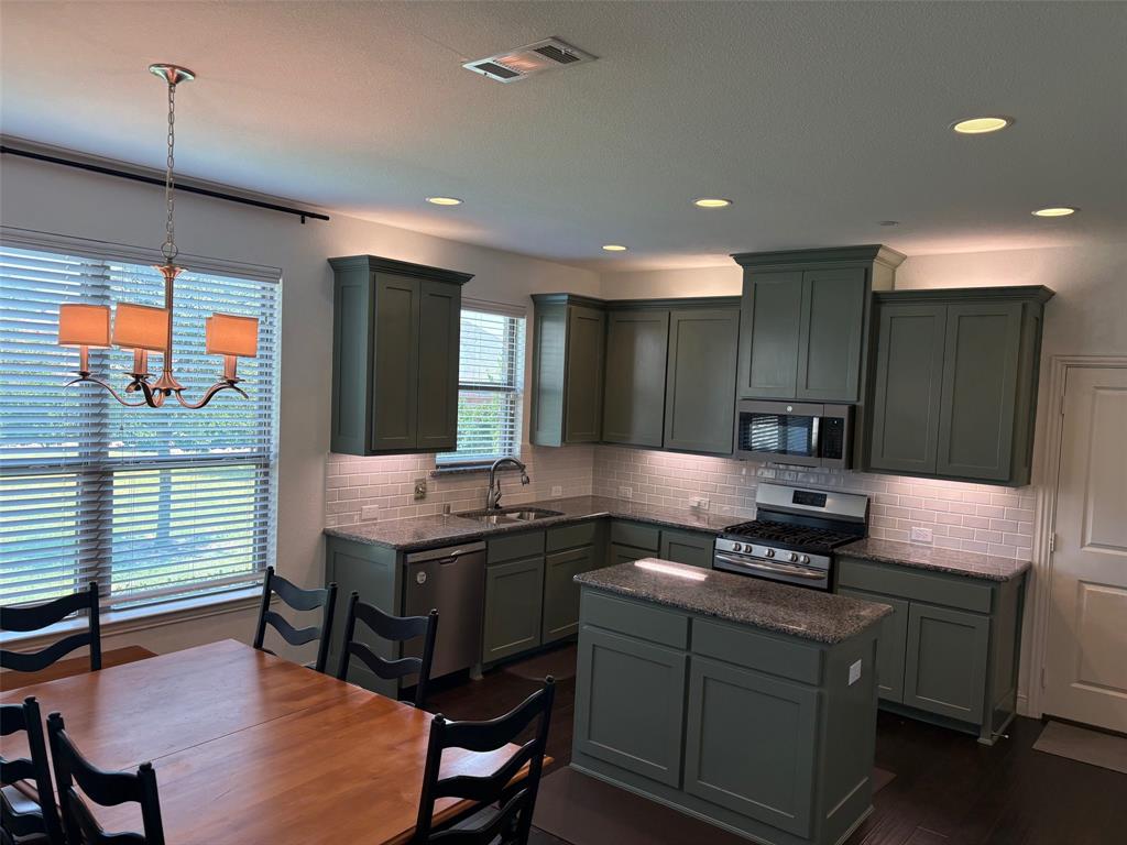 McKinney, Texas 75070, United States, 3 Bedrooms Bedrooms, ,3 BathroomsBathrooms,Residential,Active,170621