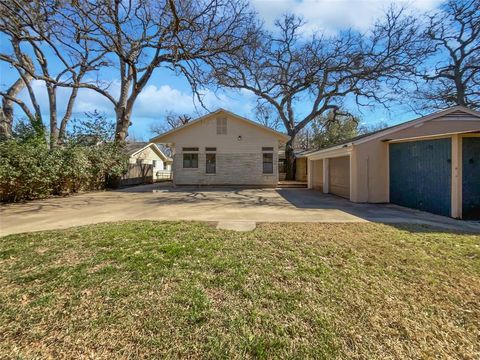 A home in Irving