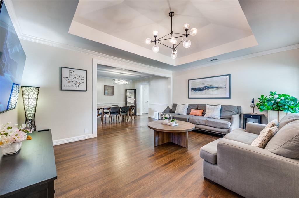 2619 Kingston Street