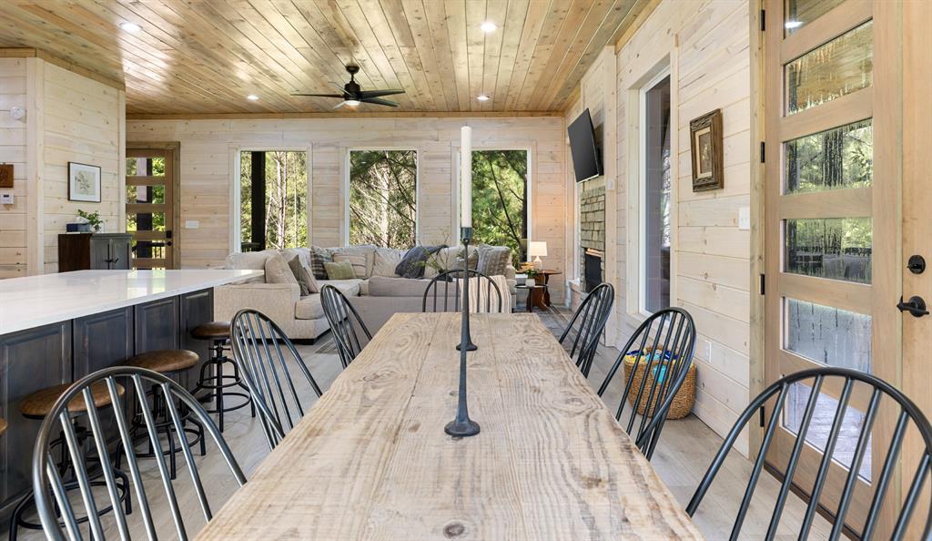 62 Hickory Canyon Trail