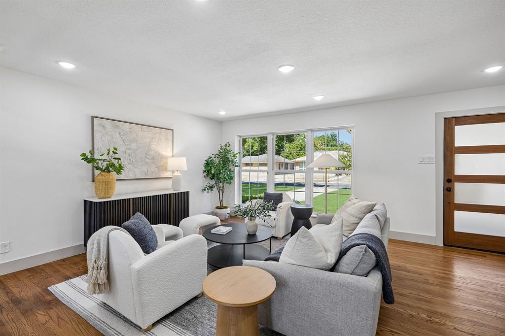 10060 San Lorenzo Drive