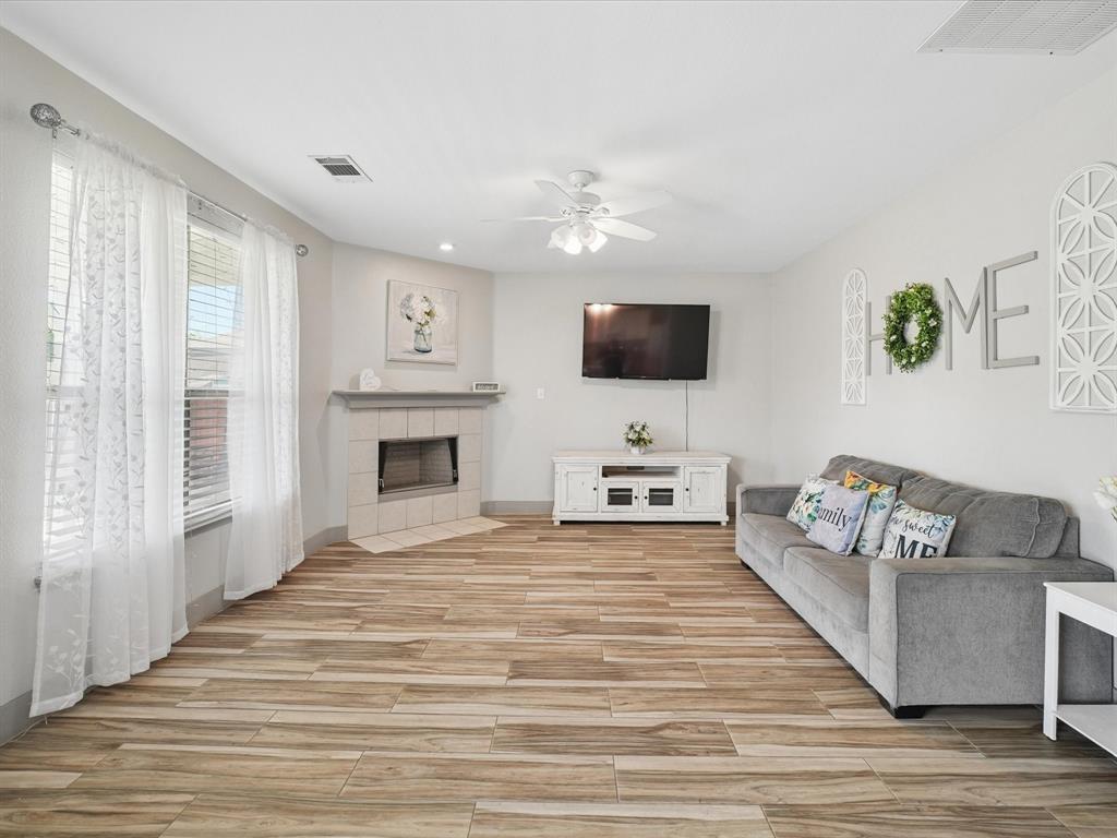 Sundance Spgs Add - Residential
