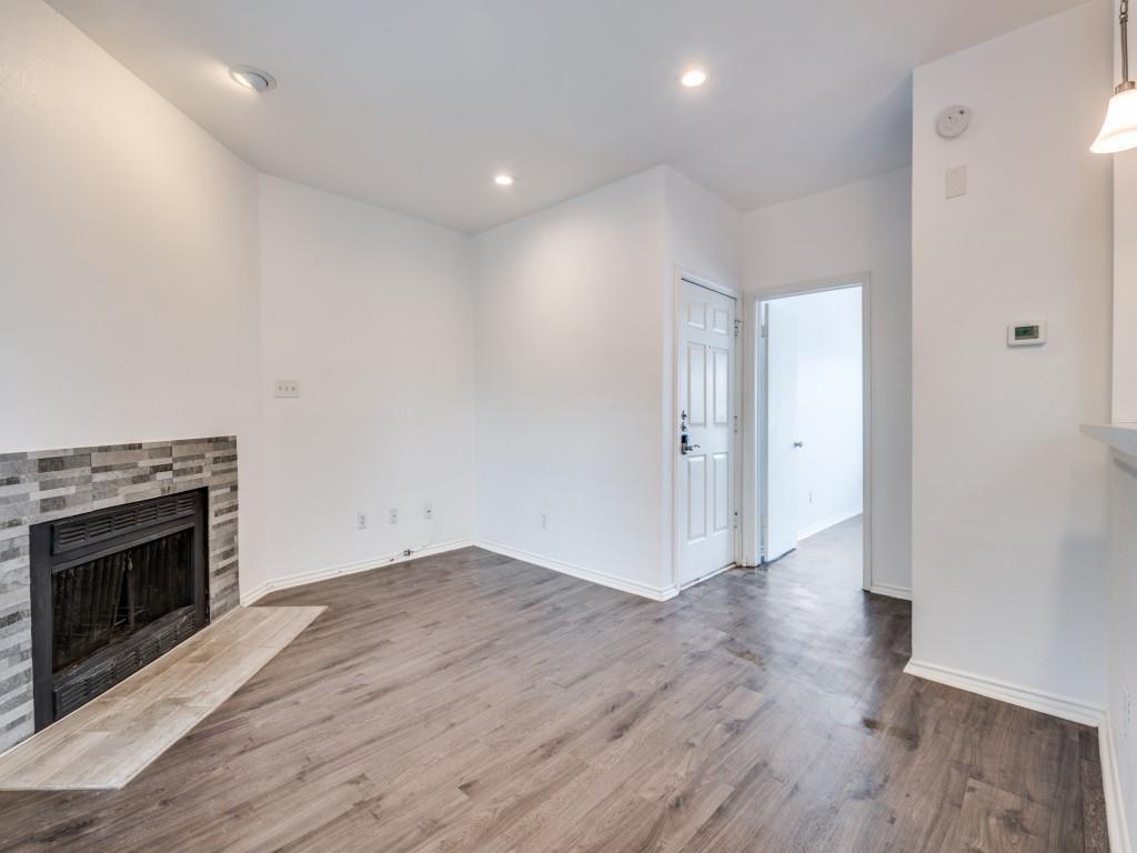 4113 Esters Road 605