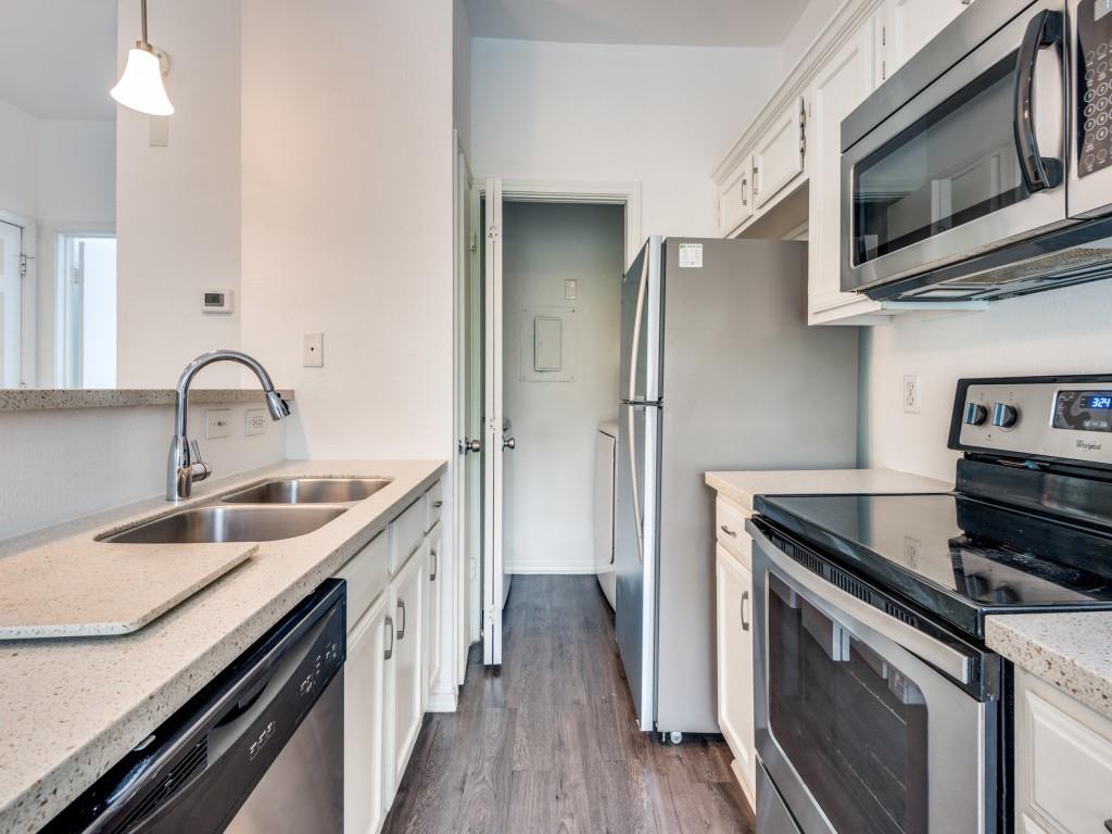 4113 Esters Road 605