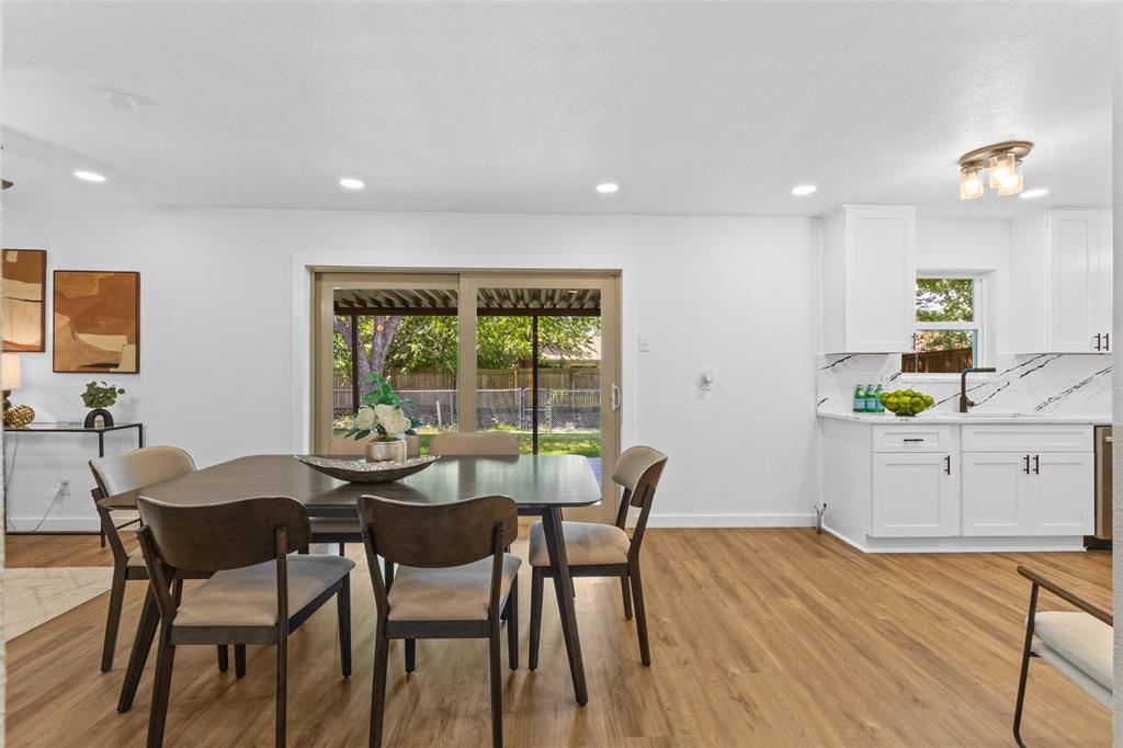 Lake Park Village 01 - Residential