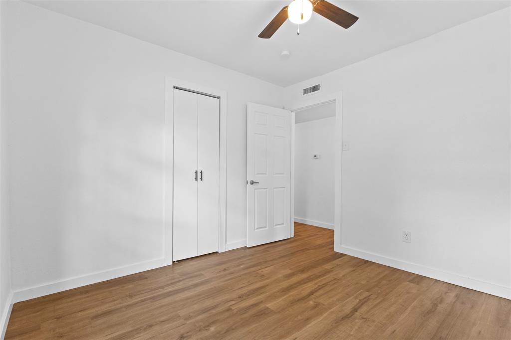 Lake Park Village 01 - Residential