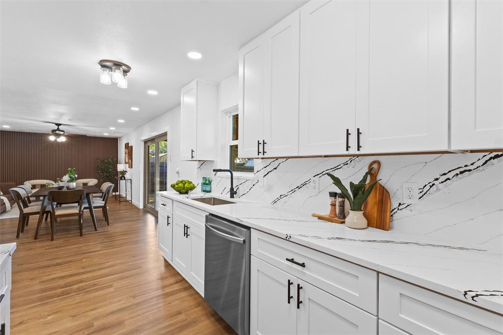 Lake Park Village 01 - Residential