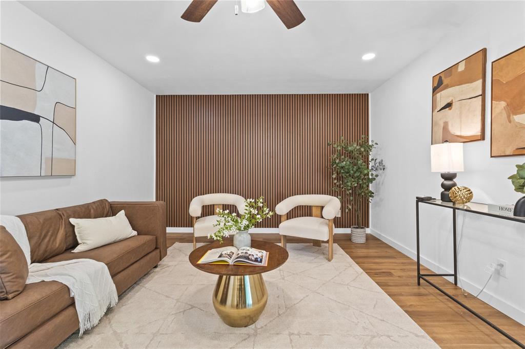 Lake Park Village 01 - Residential