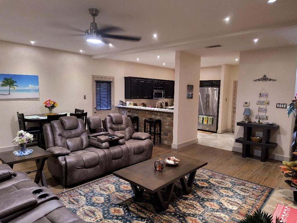 603 Eagle Point