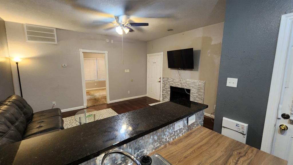 Oaks On The Ridge Condo - Residential