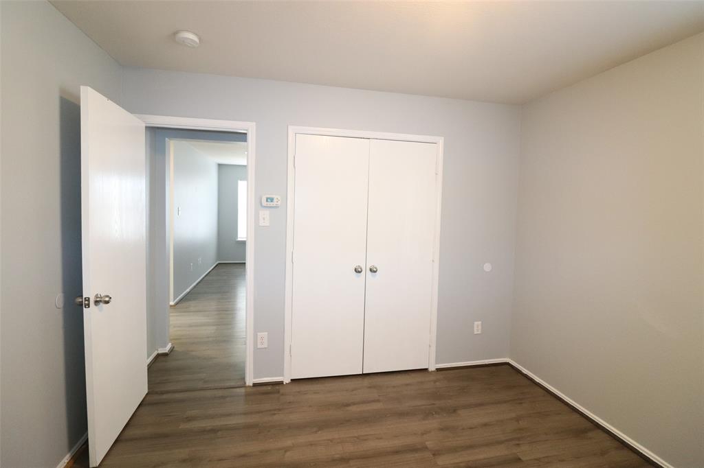 Parkway Village 02 - Residential Lease