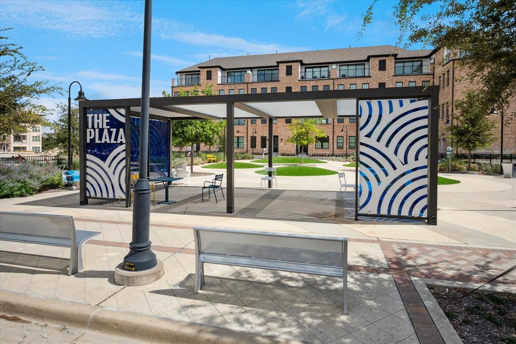 Addison Grove - Residential