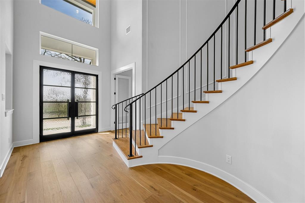 La Dorada - Residential