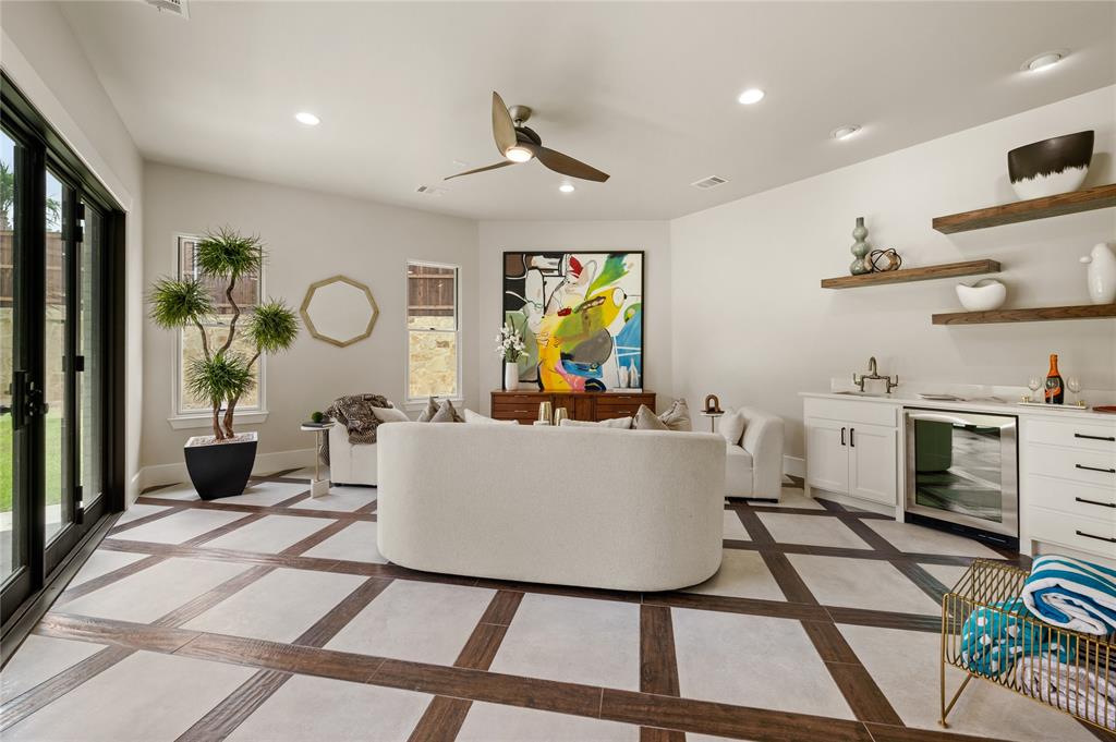 La Dorada - Residential