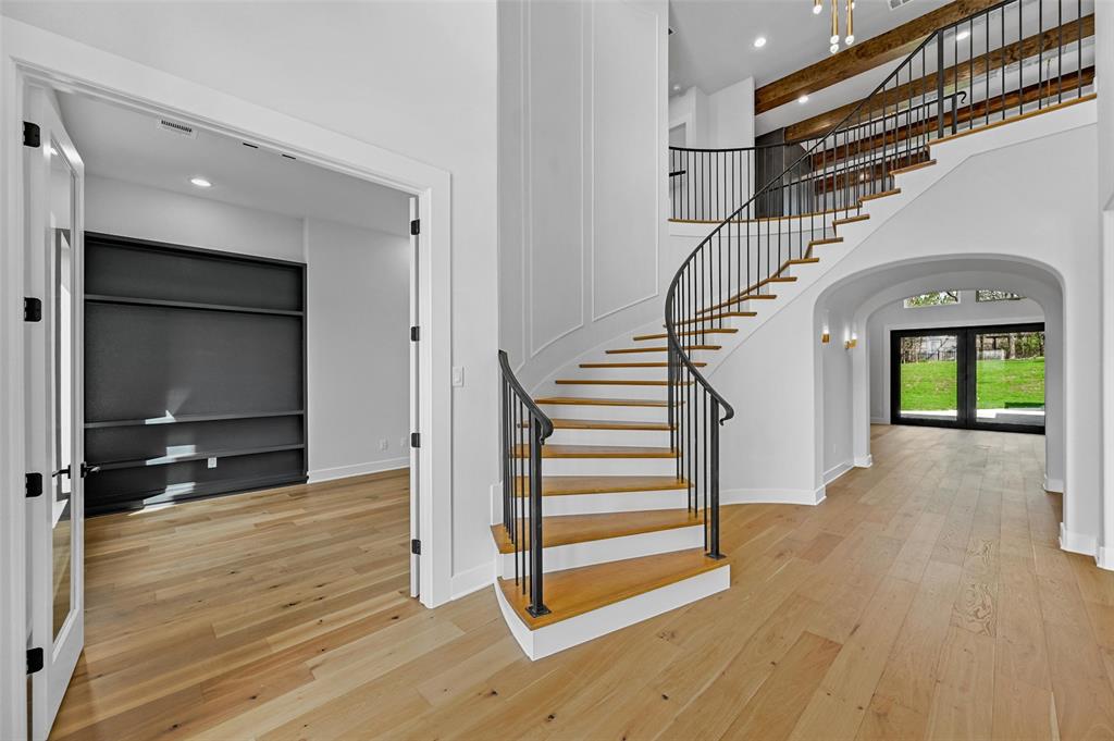 La Dorada - Residential