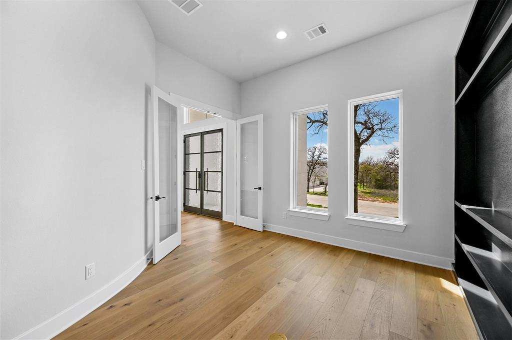 La Dorada - Residential