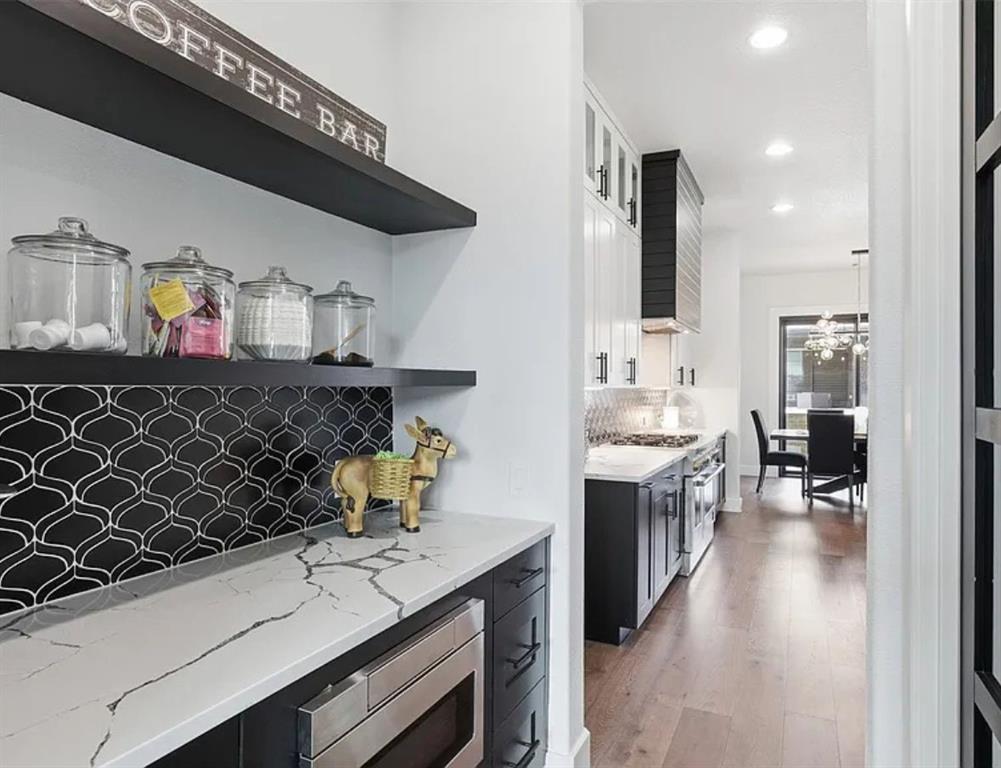 La Dorada - Residential