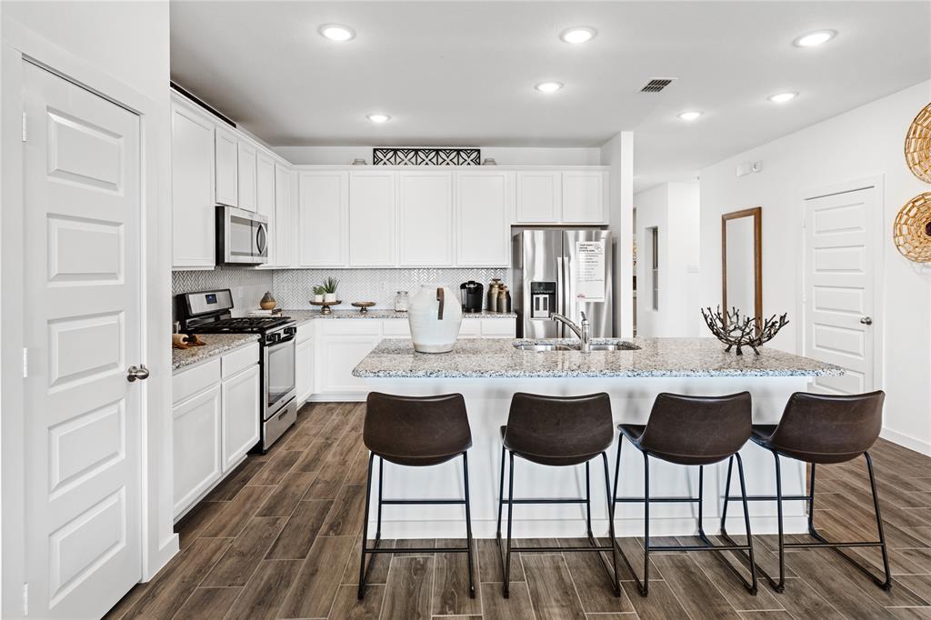 2820 Fox Trail Lane