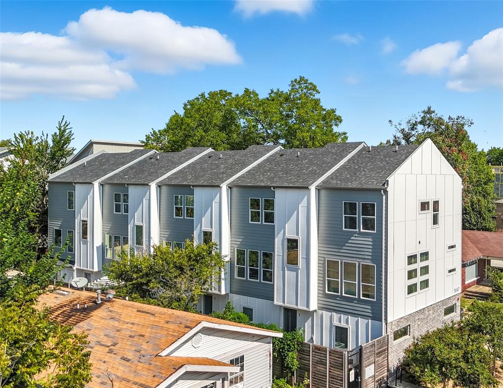 Munger Place - Residential Income