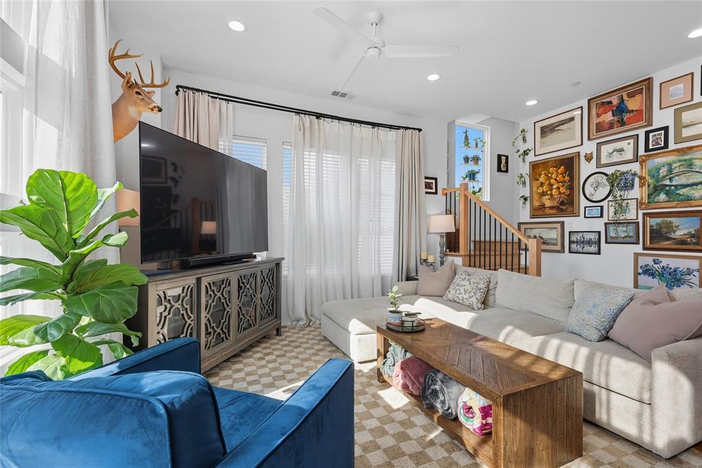 Munger Place - Residential Income