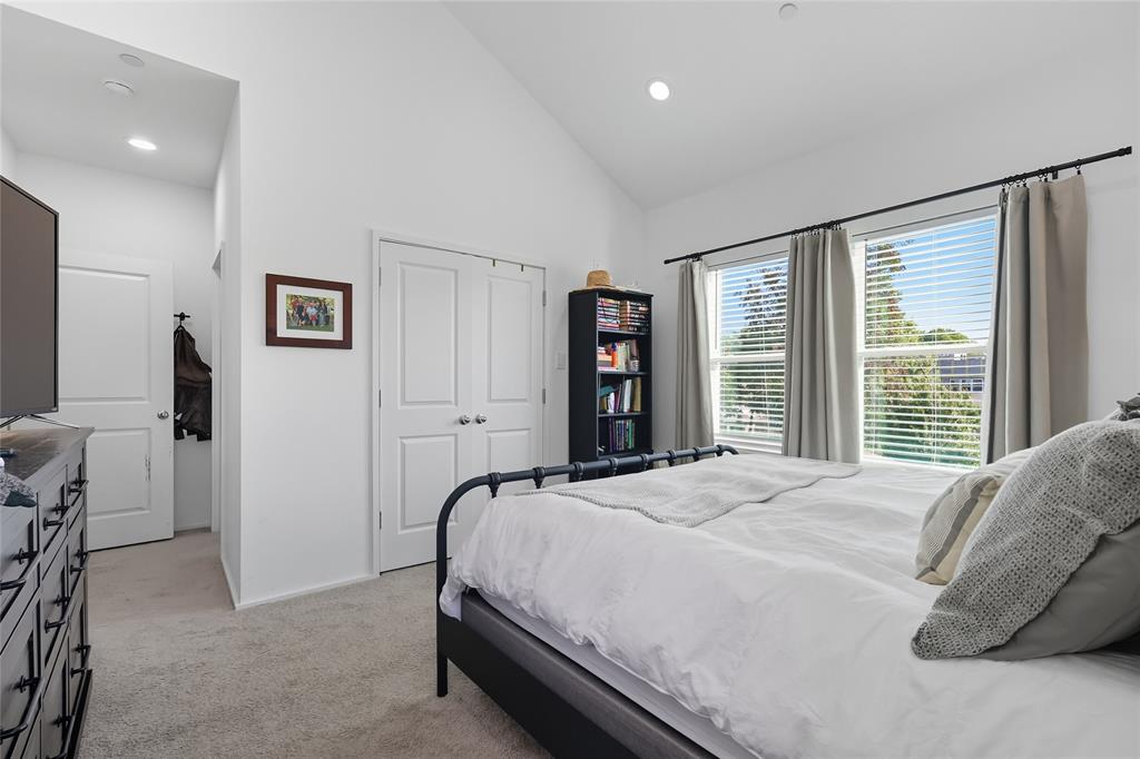 Munger Place - Residential Income