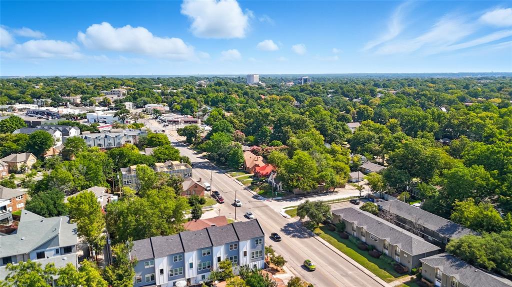 Munger Place - Residential Income