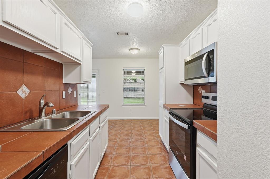 Fairview West Ph 3 - Residential