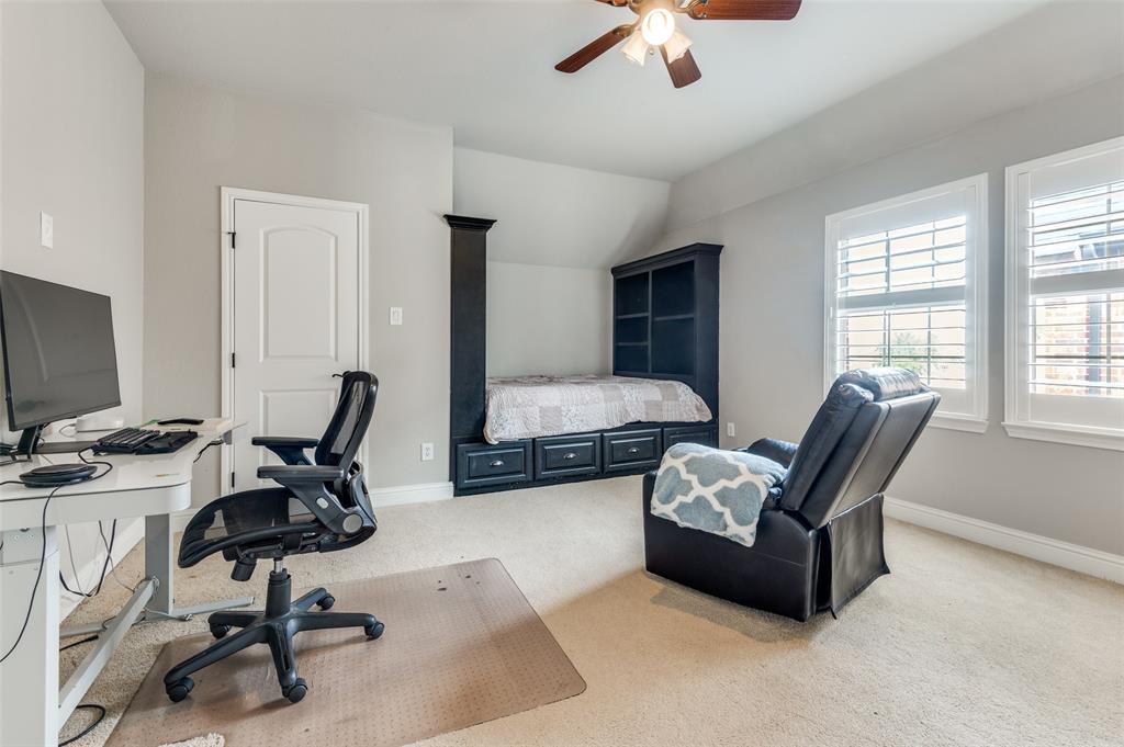 Chateaus Of Coppell - Residential