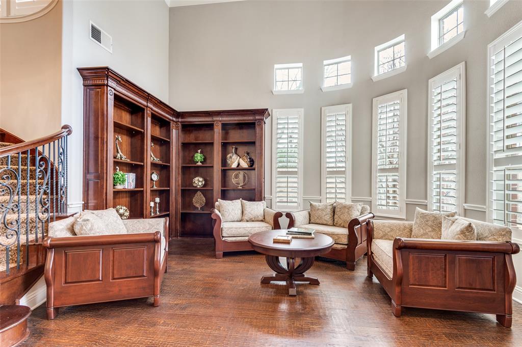 Chateaus Of Coppell - Residential