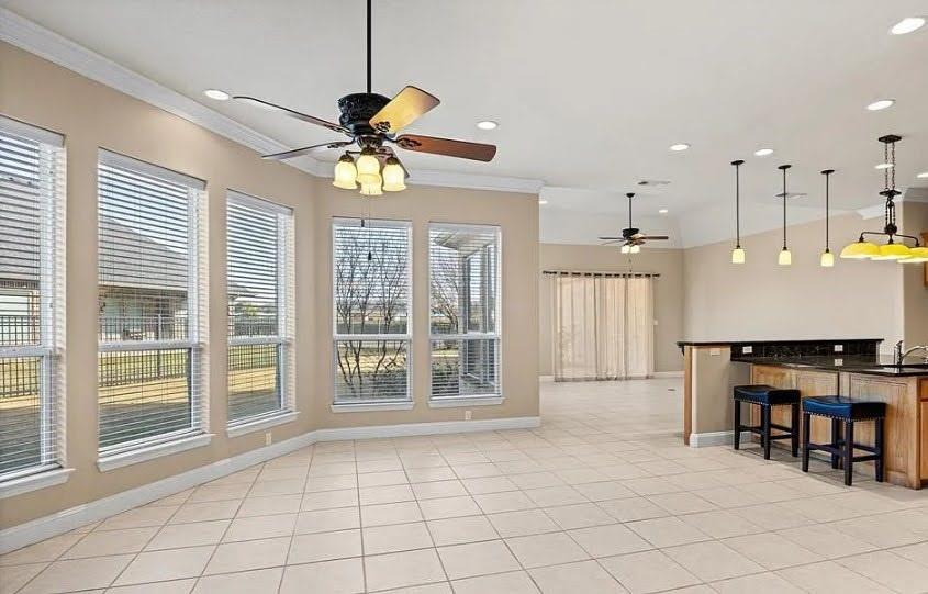 2414 Vineyard Drive