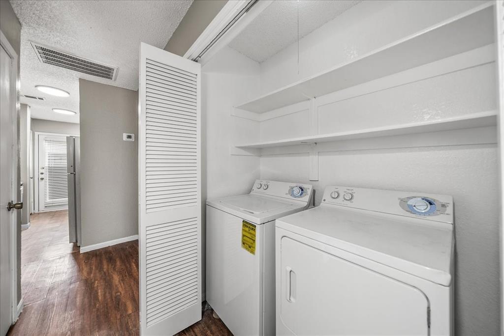 Cloisters Condo The - Residential