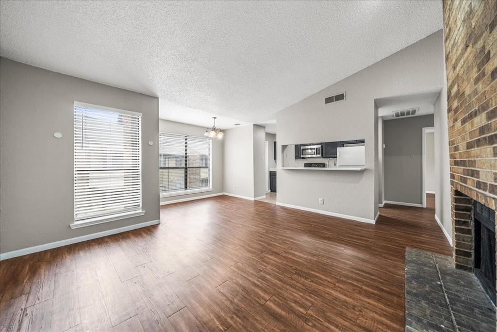 Cloisters Condo The - Residential