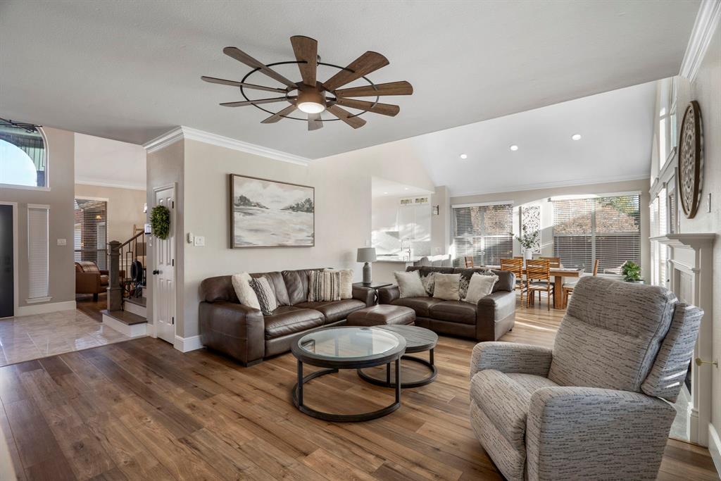 2701 Summerwood Court