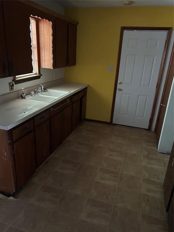 11243 County Road 897