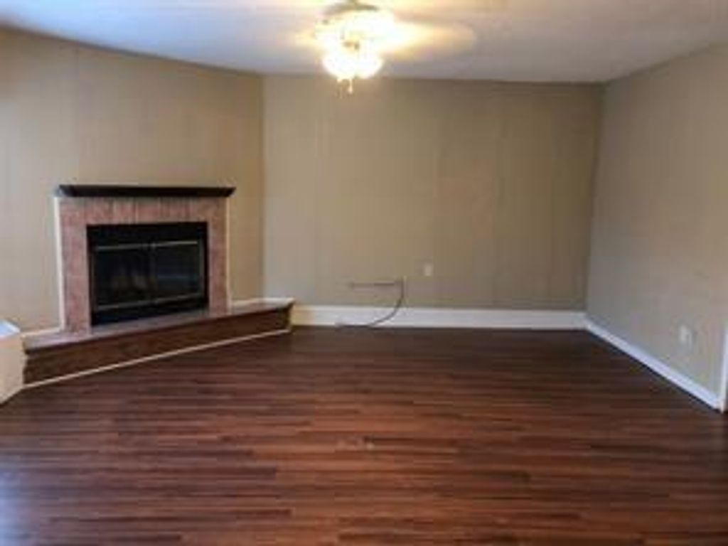 Photo for 7233 Romford Way, North Richland Hills, TX 76182 (MLS # 21097355)