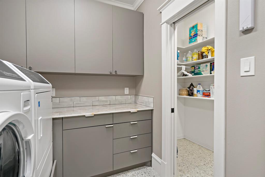 Village Creek #04 - Residential